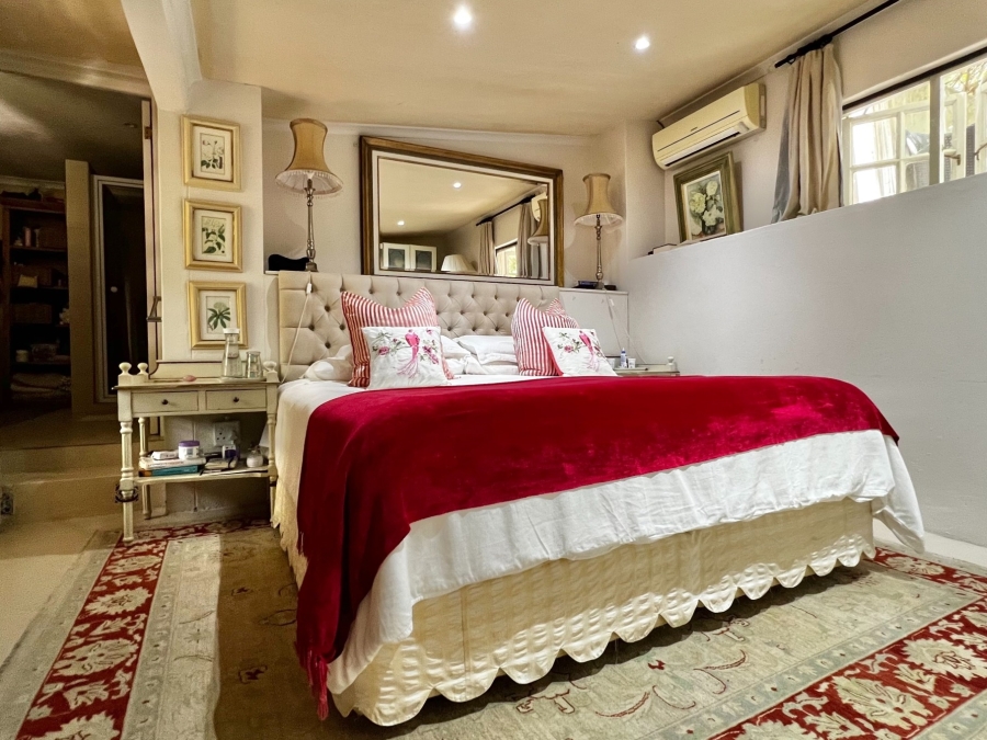 8 Bedroom Property for Sale in Raithby Western Cape